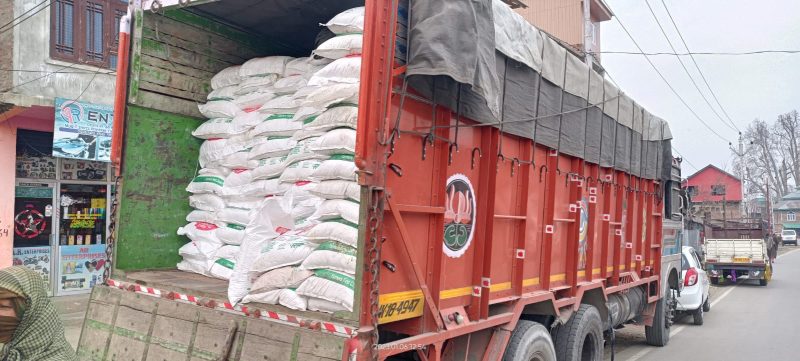 180 quintals of fertiliser seized in Kulgam, accused arrested