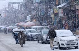 Snowfall in Gulmarg, Pahalgam; light rains lash other parts of Kashmir