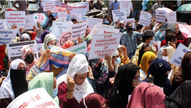 Students from GDC Sopore protest the "unfair" evaluation conducted by KU officials.