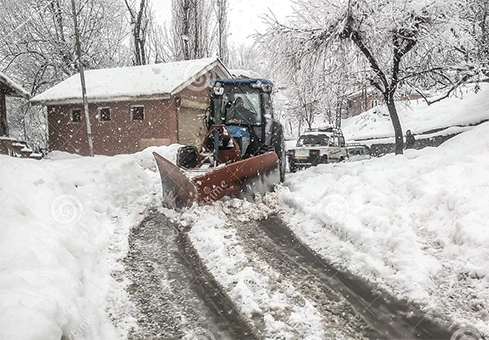 Anantnag: Men & machinery geared up in view of Snow forecast
