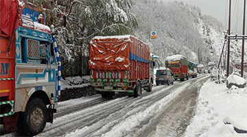 Vehicular Movement Restored On Jammu-Srinagar National Highway