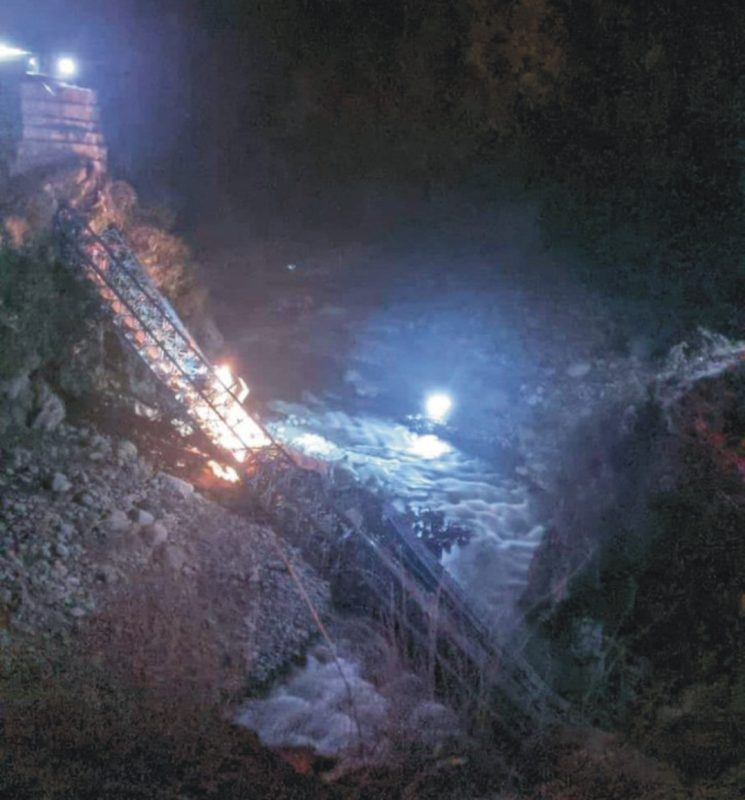 Bridge Collapse, 2 Injured , 2 Vehicles Fall Into Rivulet