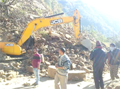 House, shops damaged as landslide occur in Damhal Hanjipora, Kulgam