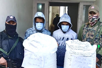 KULGAM POLICE ARRESTED TWO NOTORIOUS DRUG PEDDLERS AND RECOVERED HUGE QUANTITY OF CONTRABAND SUBSTANCE