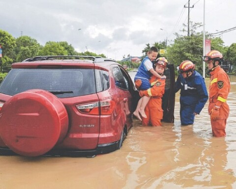 Nearly half a million evacuated as typhoon batters China
