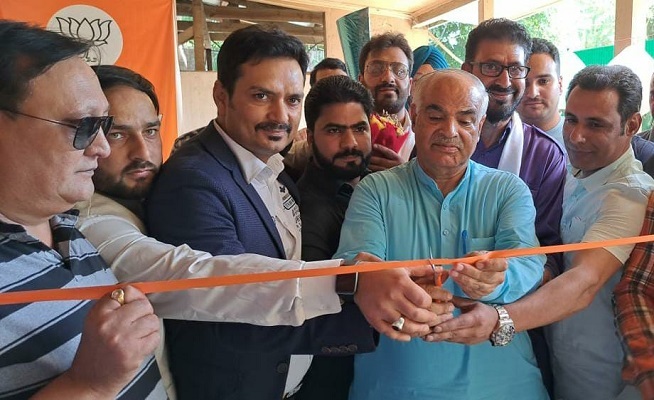 JK BJP's Social Media Wing Sets Up Srinagar Office,Amplifying Truthful Narratives in Naya Kashmir: Ashok Kaul