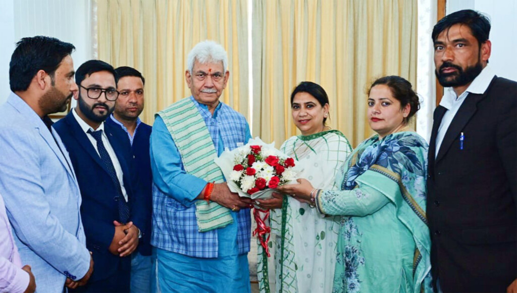 ECI establishes 4 special polling booths for Kashmiri Migrants in Delhi