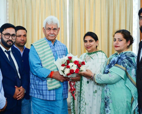 ECI establishes 4 special polling booths for Kashmiri Migrants in Delhi