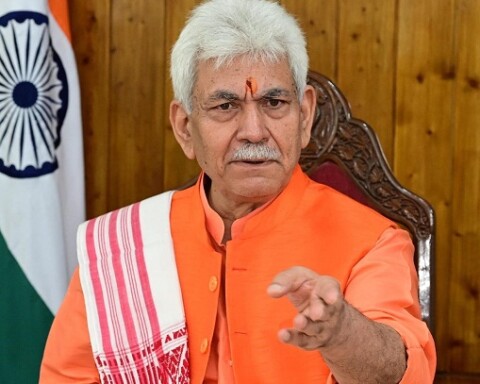 LG Manoj Sinha Expresses Grief Over Loss of CRPF Jawans in Udhampur Accident