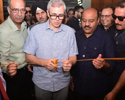 CM Omar Abdullah Inaugurates Buyer-Seller Meet at SKICC to Empower Artisans and Boost Local Economy