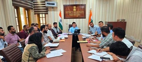 DC Baramulla reviews status of ongoing land acquisition proceedings for NH Projects