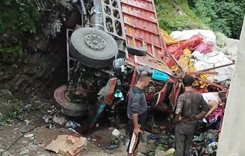 Truck Rolls Into Gorge, Two Dead in Ramban