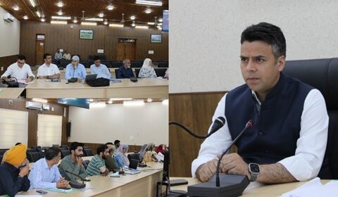 DC Budgam chairs DLTFC meeting on Climate Change & Health
