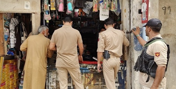 Police Carries Searches Accross Kulgam To Curb Banned Literature