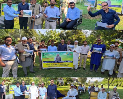 DC Kupwara distributes Property Cards under SVAMITVA flagship scheme
