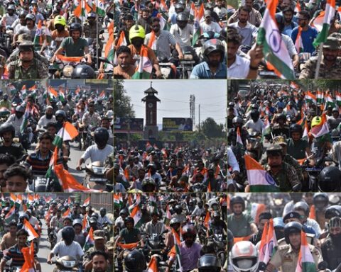 Sopore Police Organizes Grand Tiranga Bike Rally to Promote Patriotism & Unity
